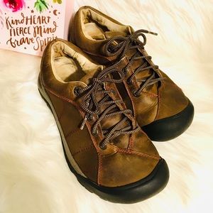 ❤️CLOSET CLEART OUT!!!KEEN LEATHER PRESIDIO SZ 7.5